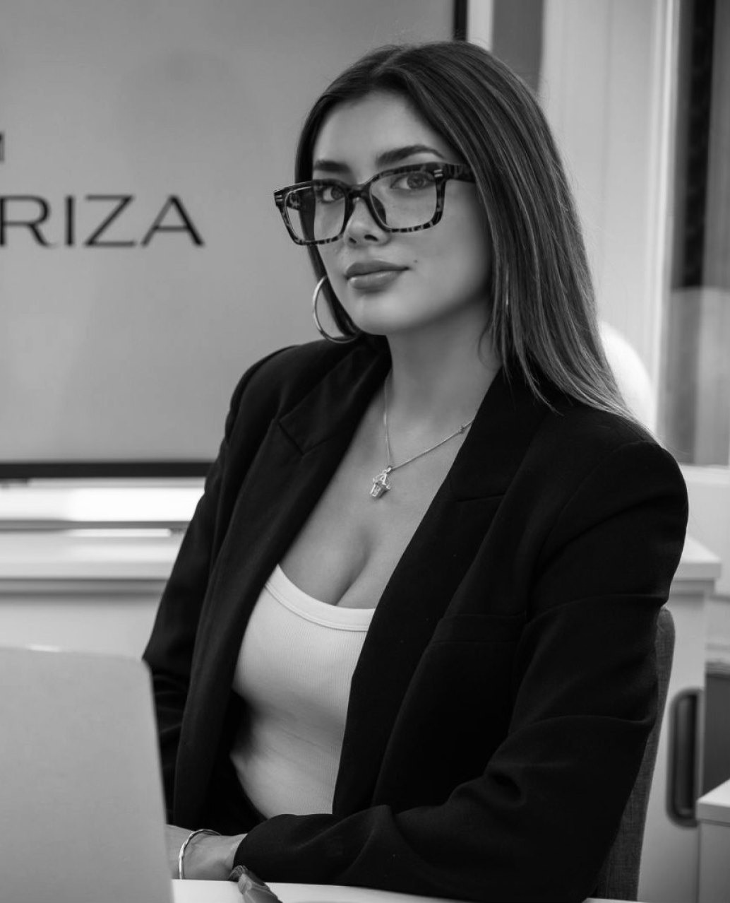 Fundadora Notariza